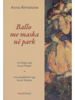 Ballo me maska në park